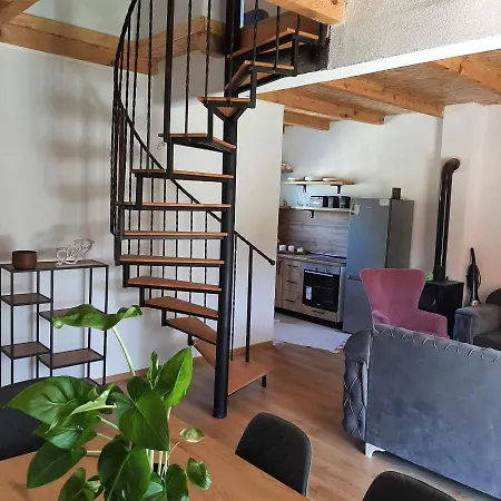 Dani Дом отдыха *